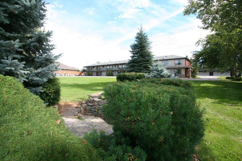 Campbellford River Inn Exterior photo
